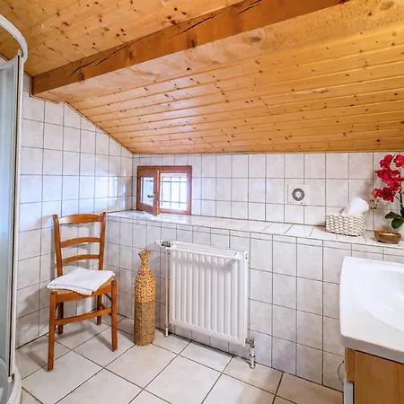 De Charme - 8 Pers. - Fr-1-452-418 Шале Saint-Marcel (Savoie)